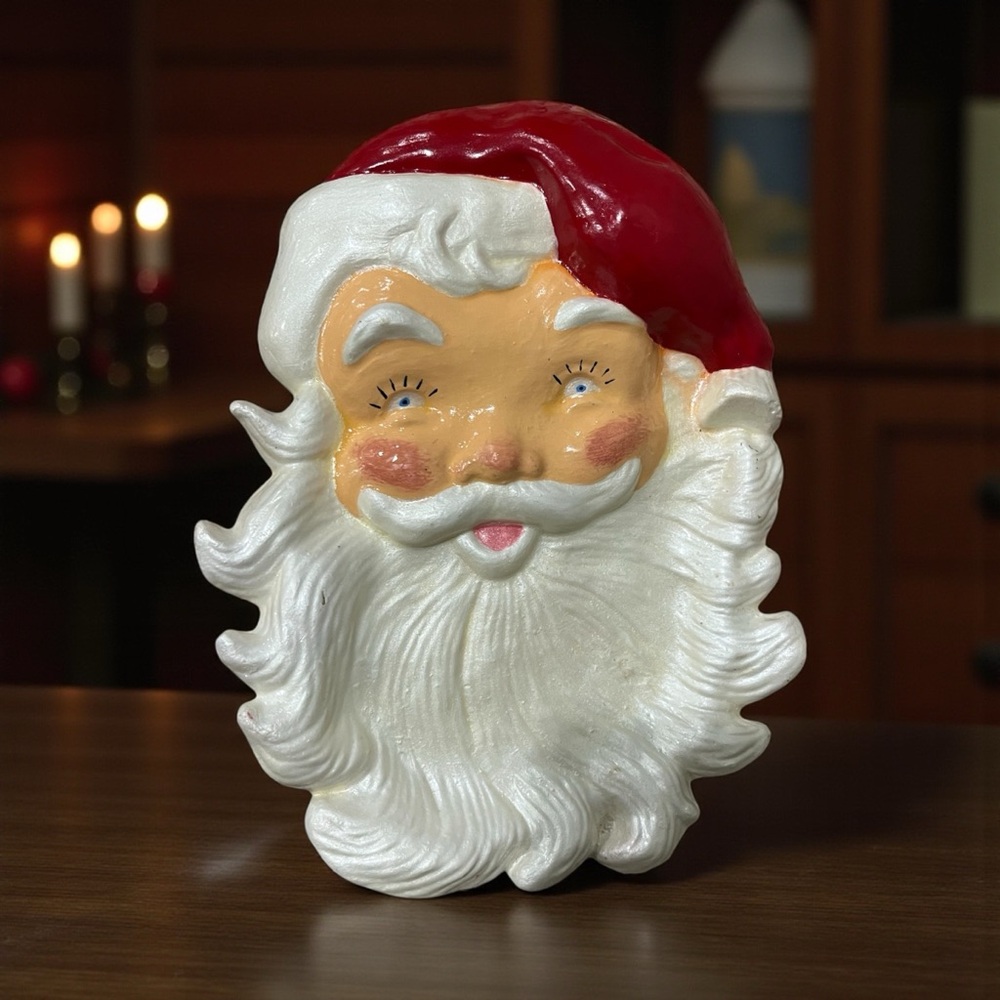 Vintage Santa Claus Face‎ Ceramic Wall Hanging Or Dish 3D Painted 8" H Christmas
